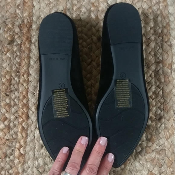 Black Velvet Jeweled Flat Holiday Shoes Size 7 NEW - Picture 4 of 4
